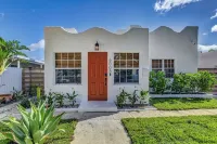 SoSo Cactus House - Spanish-Style, Historic Charm