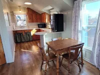 The Compass Loft Studio near TSU with EV Charger Hotels in Stephenville