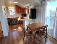 The Compass Loft Studio near TSU with EV Charger