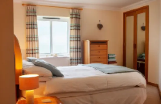 1st Floor Apartment With Outstanding Sea Views With Access To Look-Out Platform