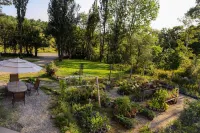Coastal Maine Nature Retreat Cabin on Flower Farm