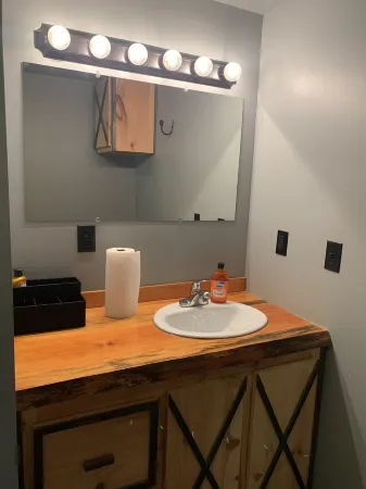 Middle of moco country apartment