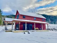 Modern Mt. Ascutney Cabin - Views, Fireplace, Chef’s Kitchen, Pets Welcome Hotels in 