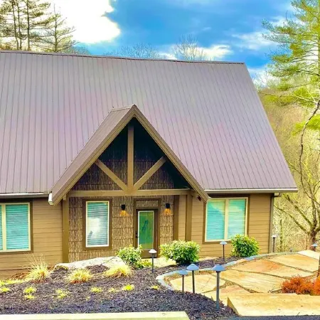 Luxe Contemporary Cabin - Pool, hot tub, game room