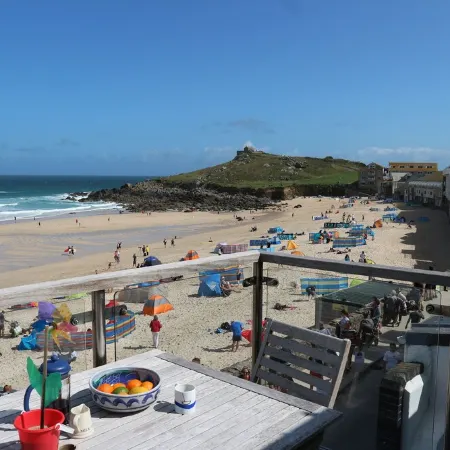 Brantwood, Porthmeor beach, St Ives, CornwallStunning views with beach access