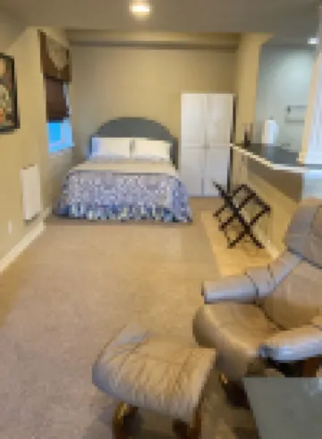 Spread out in a large,1600 sq foot comfort suite 1 bedroom plus additional nook