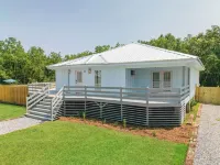 Heated Pool, Walk 2 Beach, 3 King Beds, Sand Volleyball, Firepit, Pet Friendly