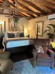 BoisD’Arc Bungalow & Suites - comfy Studio Type Bungalow - private - 4성급