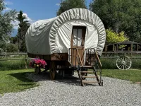 Klondike “Conestoga” Wagon at J&J Cabins