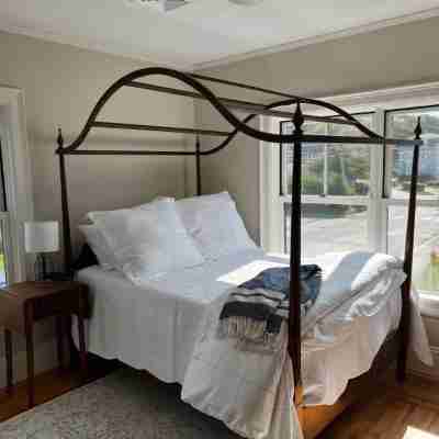 The Sea Eagle - Luxury 5 BR Waterfront Home in Boothbay Harbor with private dock Rooms