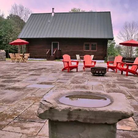 Modern Log Home Retreat and Yoga Studio, Minutes from Ithaca and Colleges