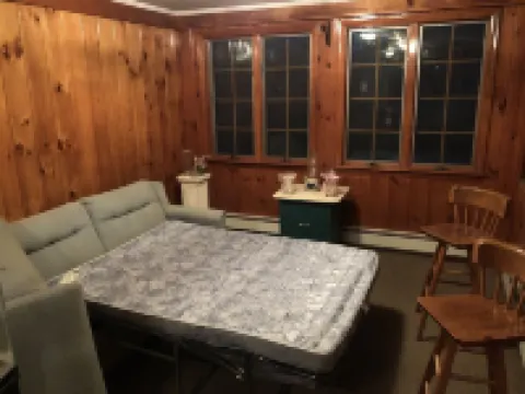 The Big House in the Heart of Errol Hotels in Errol