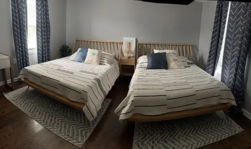 Modern Beach house “CAIS” 1mile from the Beach and Pier Village