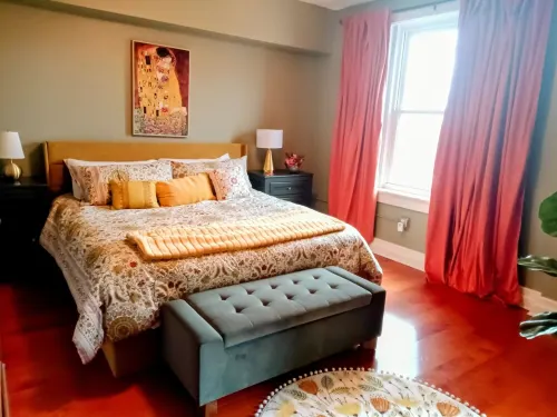 Velvety Speakeasy Vibe Rooftop Penthouse Loft....Just Amazing!