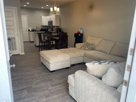 Spacious Getaway near UTRGV w/King Bed near UTRGV!