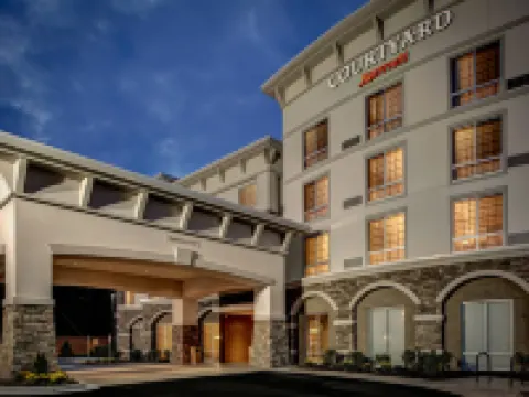 コートヤード ブーン ブーンのホテル