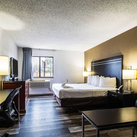 Econo Lodge Cleveland Southeast - Kent