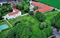 Borregard Hovedgard - by Classic Norway Hotels Các khách sạn ở Fredrikstad