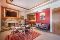 Northstar Village Studio /Catamount/