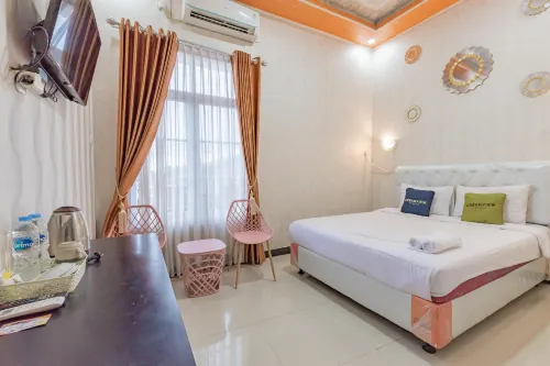 Urbanview Hotel Rifal Home Tegal Hotels in Tegal