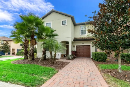 Palm Kisses Villa Solterra