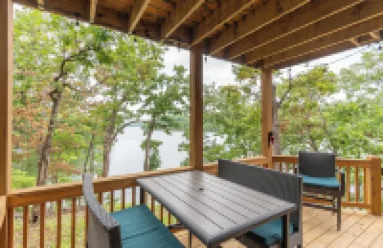 Treetop Village #15, Outdoor Pool Steps Away, Sleeps 8, Pet-Friendly, 13 MM