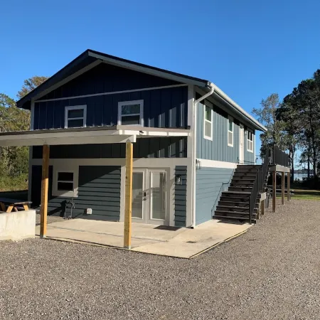Lazy Days Lake Retreat