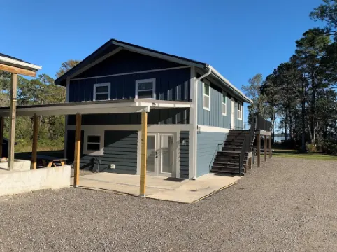 Lazy Days Lake Retreat