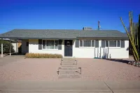 Desert Oasis in Old Town Scottsdale: 3BR, 2BA with Resort-Style Pool