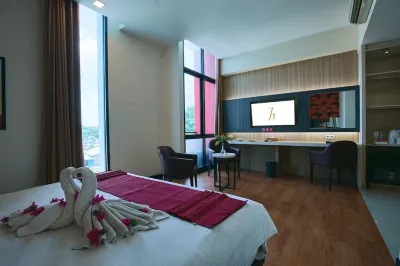 @Hom Premiere Abepura by Horison Hotel dekat Pasar Cigombong