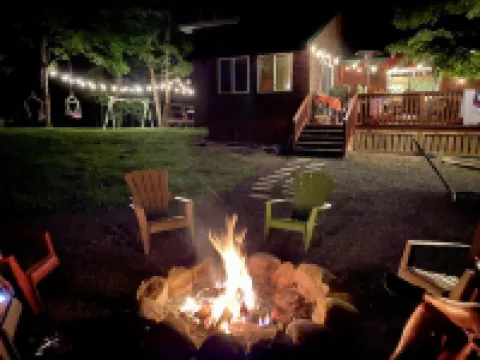 Cozy cabin in the heart of the Adirondacks