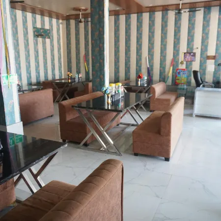 Ram Basant Hotel & Resturant