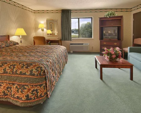 Baymont by Wyndham Corydon Hotels in Corydon