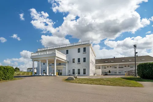 Best Western White House Inn Hotels in Winterport