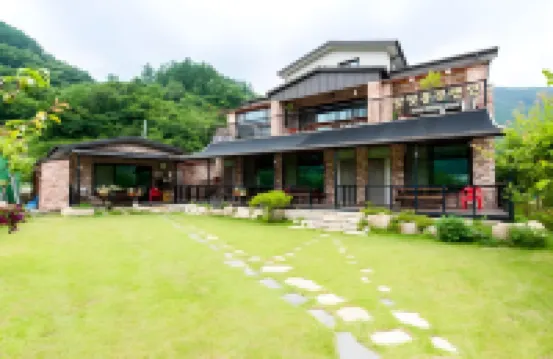 Jecheon Moonlight Scenery