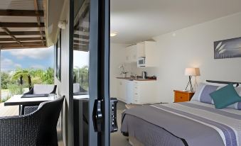 Auckland Country Cottages