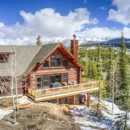 5 Bedroom Ski In/Out Powder Ridge Cabin