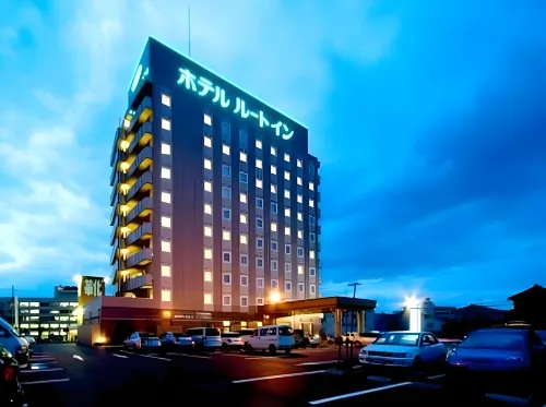 Hotel Route-Inn Nanao Ekihigashi Hotel di Nakanoto