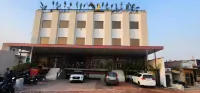 Hotel Red Stone Hotels near Bagiya Wale Hanuman Ji