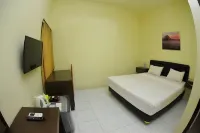 Mahkota Hotel Hotel dekat Umbul Bening