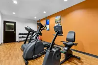 Comfort Suites - Gym