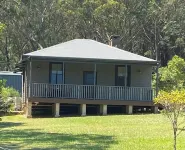 Kookaburra Cottage 5 mins to beaches, national park, cafe's on the Central Coast