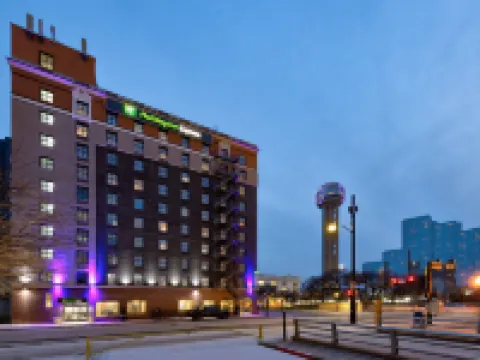 智選假日酒店達拉斯市中心 鄰近約翰F肯尼迪紀念廣場的酒店