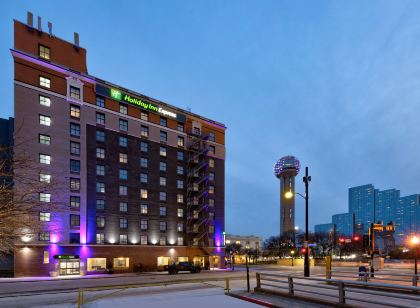 โรงแรม ฮอลิเดย์ อินน์ เอ็กซ์เพรส ดัลลัส ดาวน์ทาวน์ บาย IHG