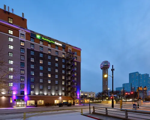 Holiday Inn Express DALLAS DOWNTOWN by IHG Hotels in Dallas