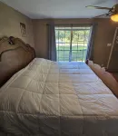 Five Full Appointed Bedroom House in Quiet Neighborhood Hotels in Baker