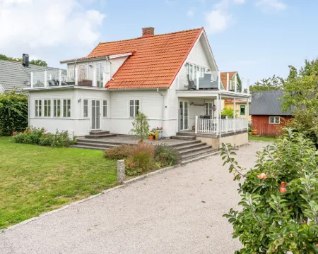 Haveliden Hotels in Solvesborg Municipality