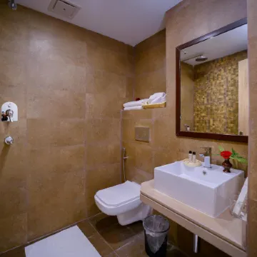 Aabas Pokhara by Barahi Hospitality