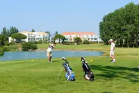 Appart.t2 Avec vue lac ,150m de la Mer. Dans Village de Vacances 5 Piscines