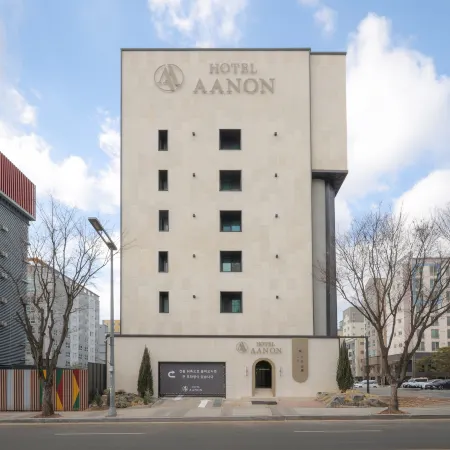 Daejeon Yuseong Hotel Anon Отели рядом с достопримечательностью «Корейский институт передовых технологий (KAIST)»